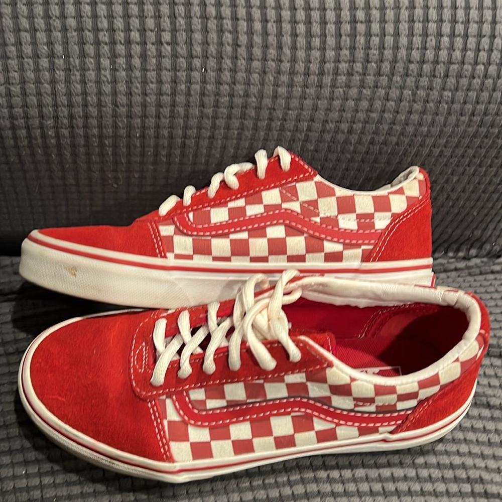 Vans Clasic Skate Shoe Sz 3 youth(big kids)